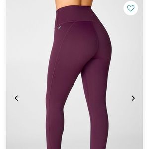 High Waisted Powerhold 7/8 Leggings - Fabletics